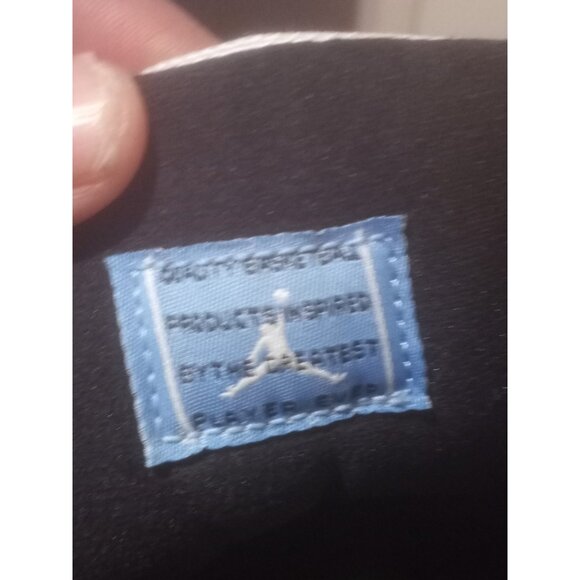 Nike Air Jordan 11 Retro GS Legend Blue (Size 6Y youth / 7.5 women) - Picture 13 of 14